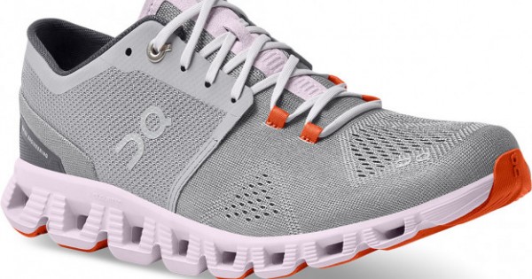 On Cloud 5 Running Shoes White/Chambray Women